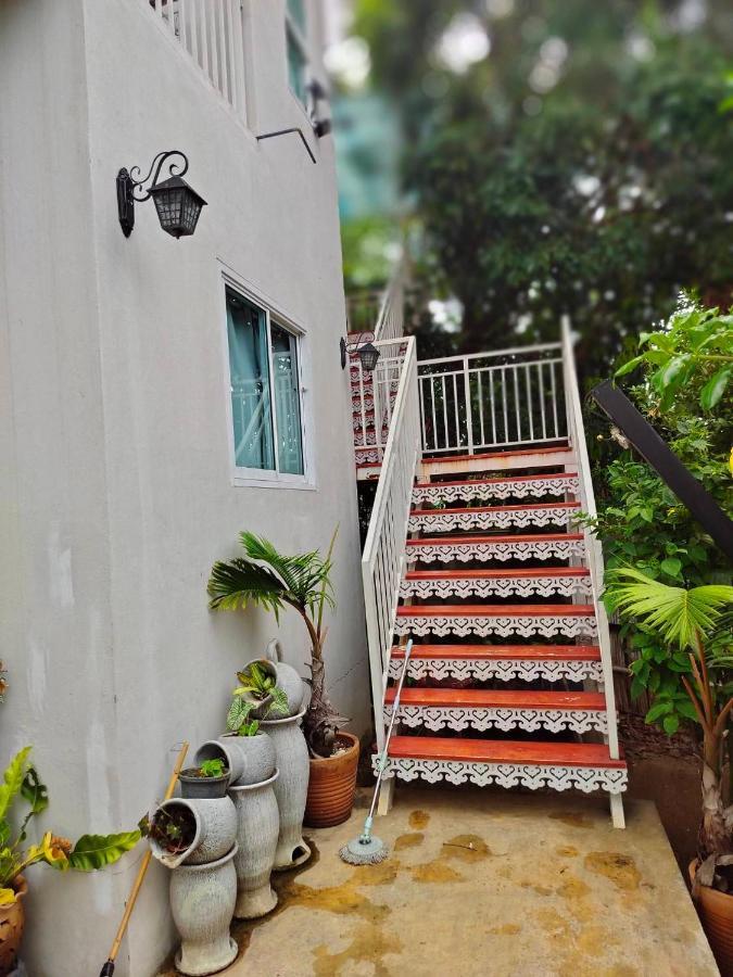 Homestay With Bunny Rabbit Chiang Rai Exterior photo